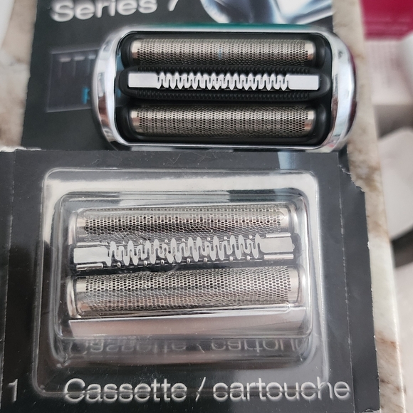 NEW open box Braun series 7 - 70S Electric Shaver Foil & Cutter Replacement Head - Picture 3 of 7